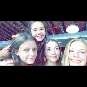 Meet your Posher, Addison